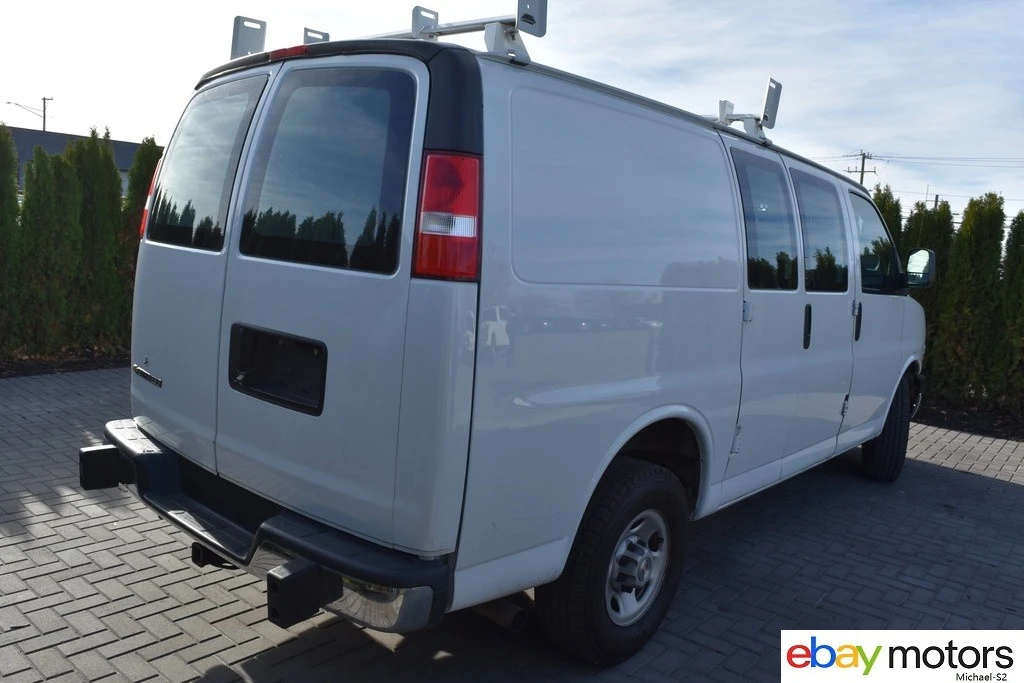 2021 Chevrolet Express - Image 5 of 21