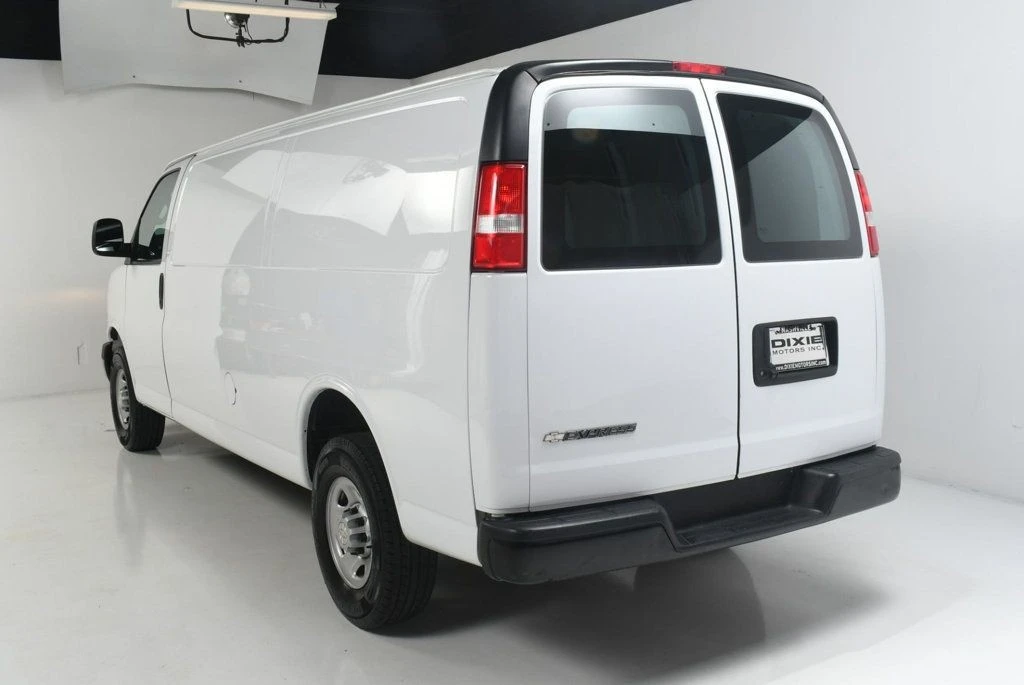 2021 Chevrolet Express - Image 6 of 12