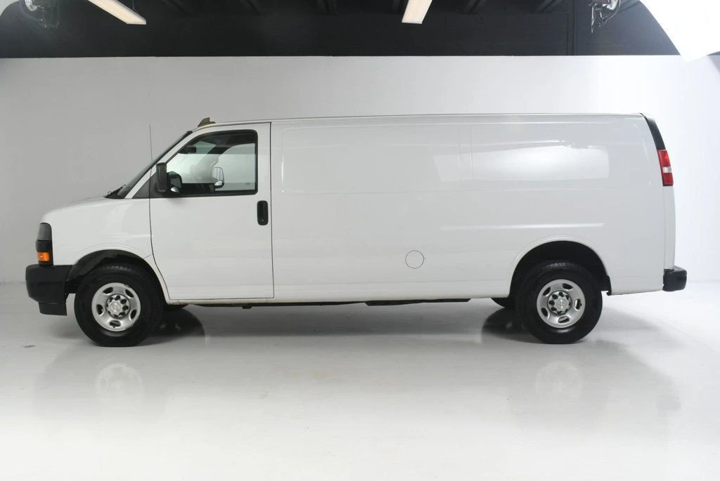 2021 Chevrolet Express - Image 4 of 12