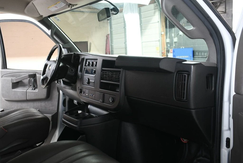 2021 Chevrolet Express - Image 12 of 12
