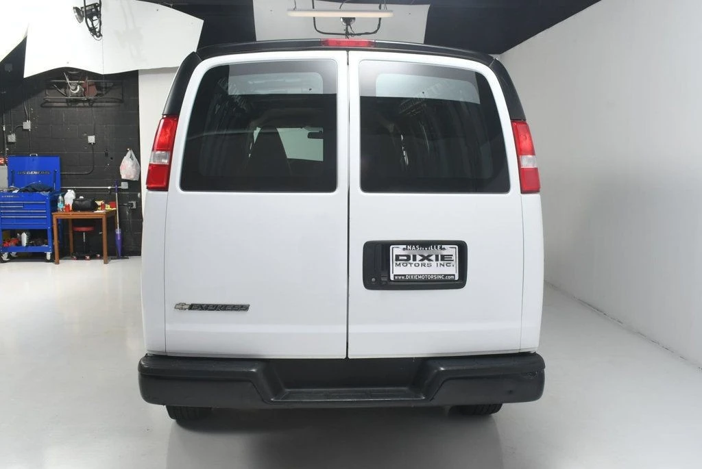 2021 Chevrolet Express - Image 7 of 12
