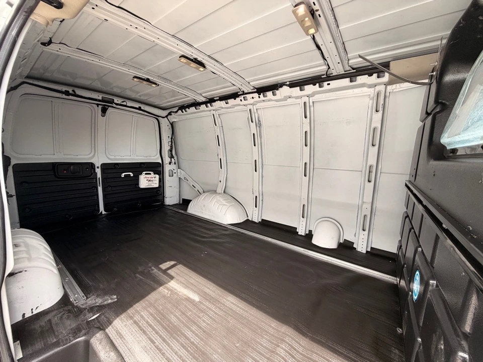 2021 Chevrolet Express - Image 12 of 21