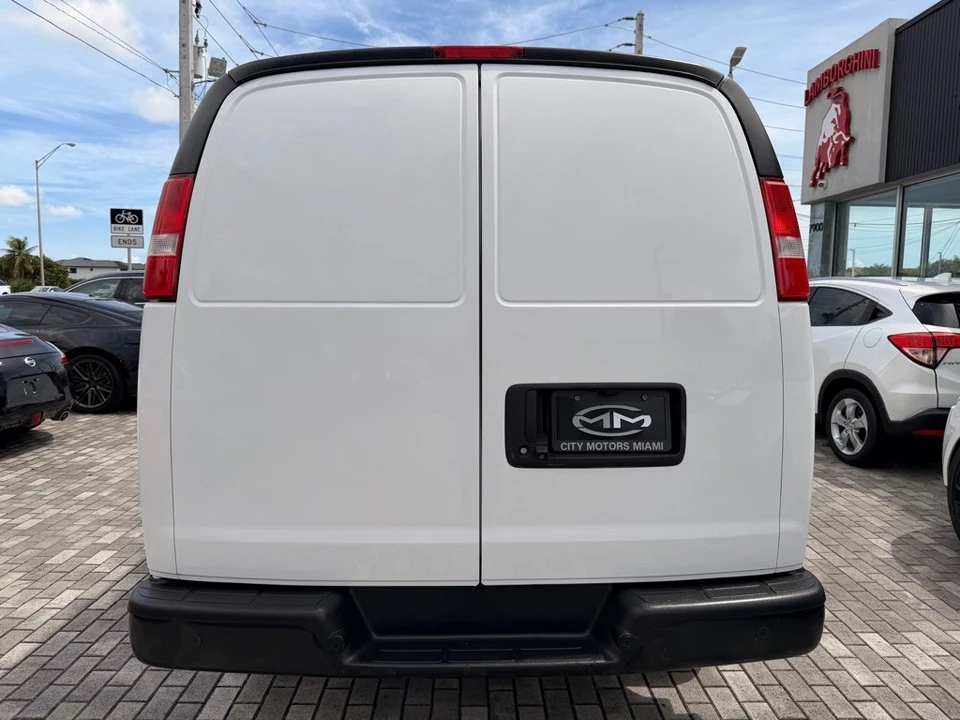 2021 Chevrolet Express - Image 7 of 21