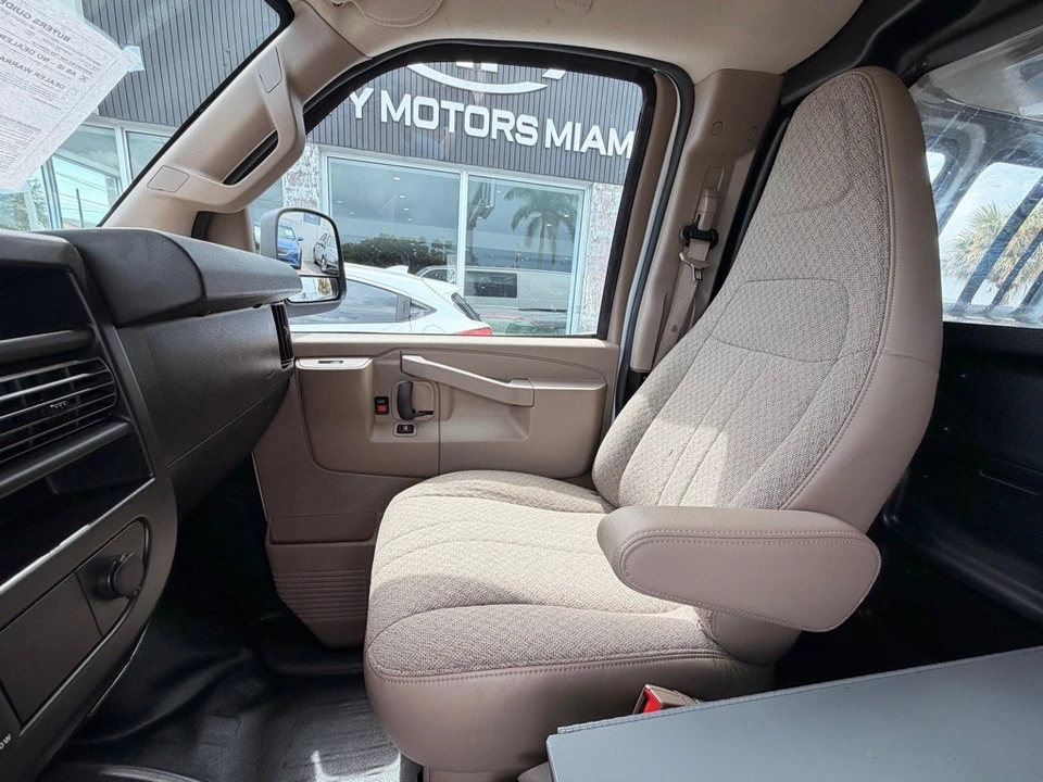 2021 Chevrolet Express - Image 20 of 21