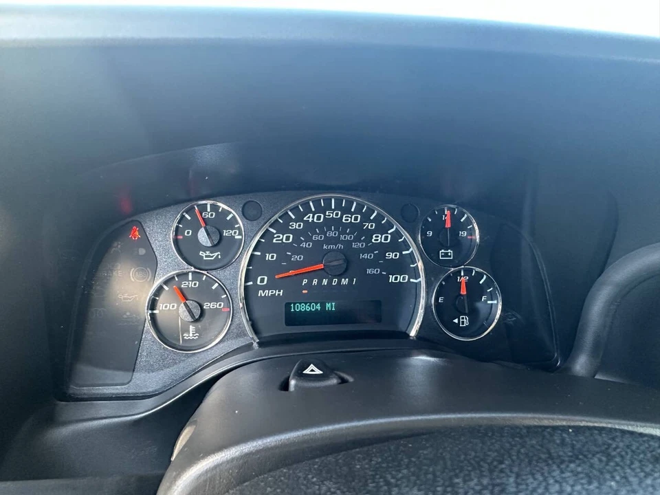 2021 Chevrolet Express - Image 18 of 21
