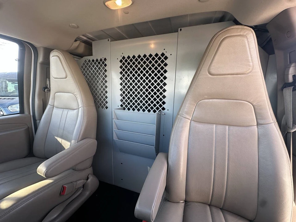 2021 Chevrolet Express - Image 20 of 21