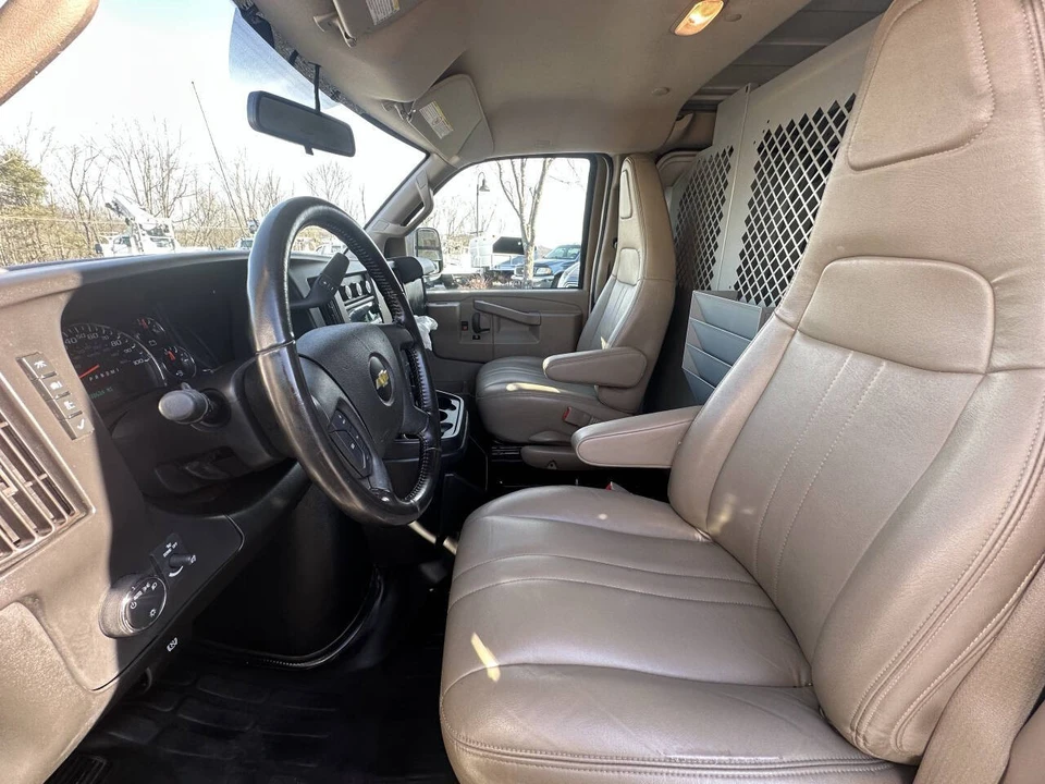 2021 Chevrolet Express - Image 21 of 21