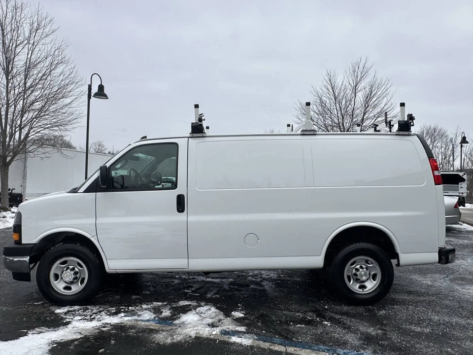 2021 Chevrolet Express - Image 4 of 12