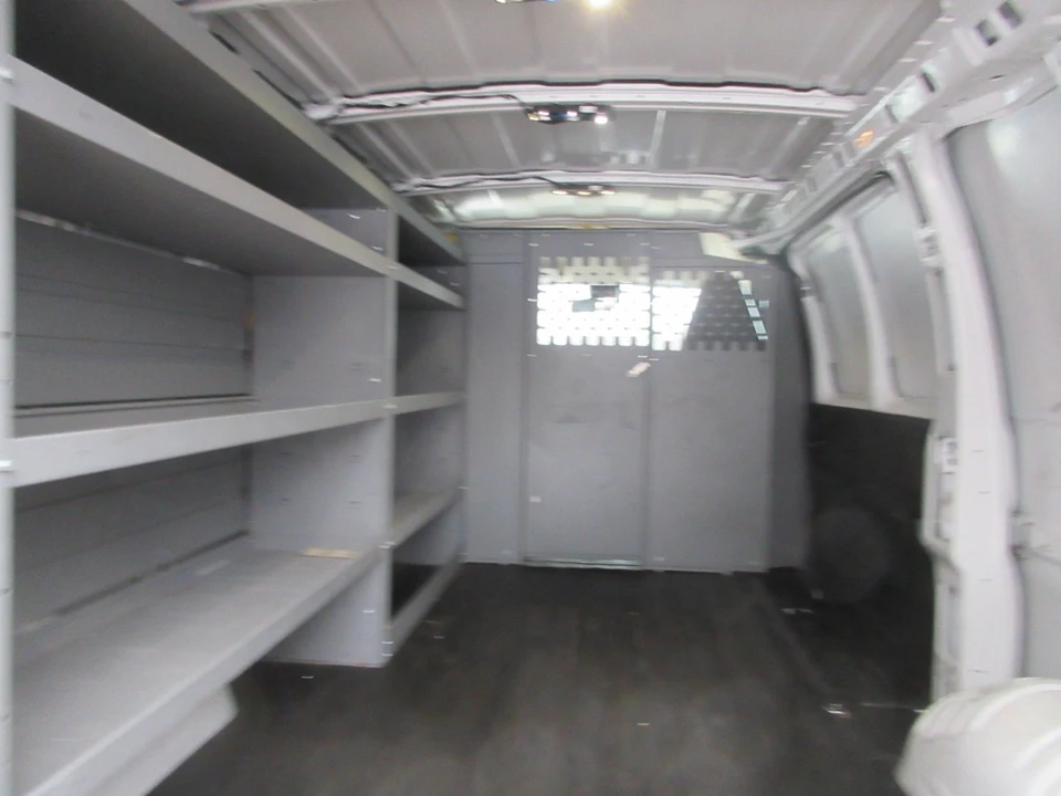 2021 Chevrolet Express - Image 13 of 21