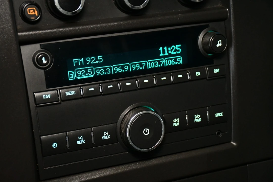 2021 Chevrolet Express - Image 19 of 21