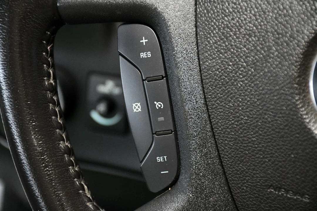 2021 Chevrolet Express - Image 15 of 21