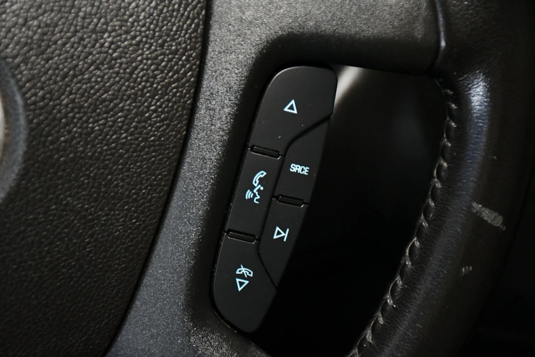 2021 Chevrolet Express - Image 16 of 21