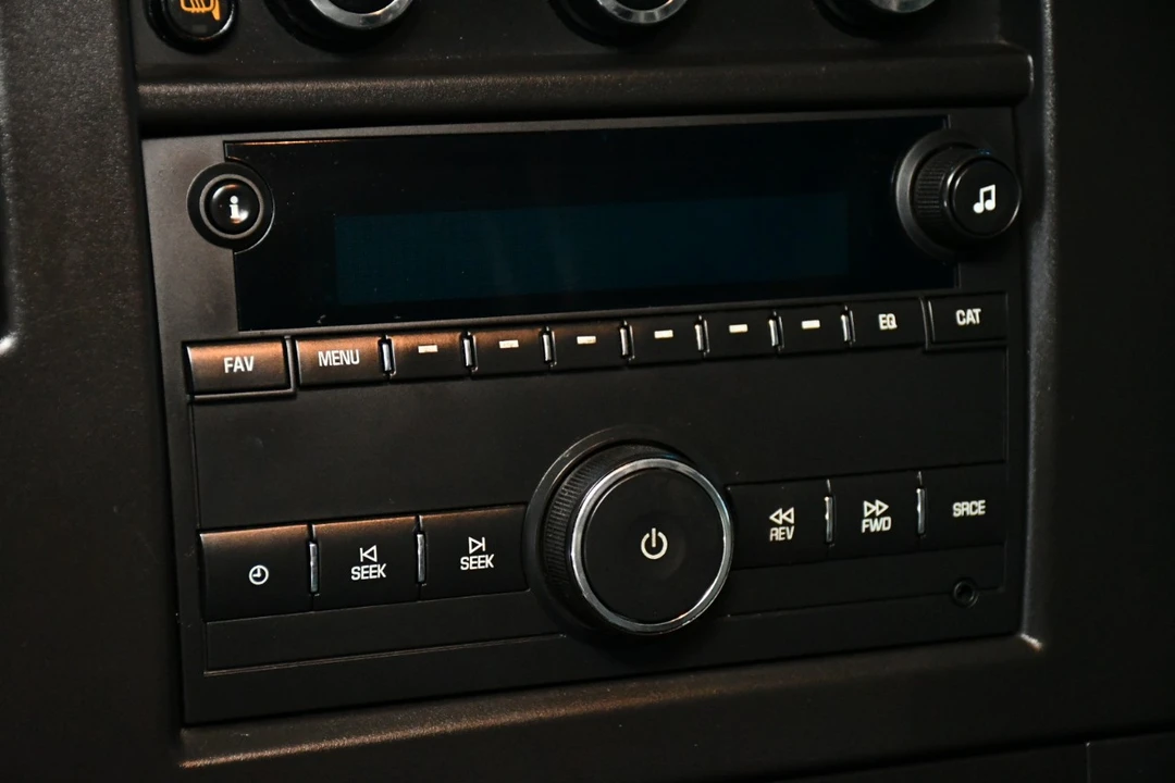 2021 Chevrolet Express - Image 18 of 21