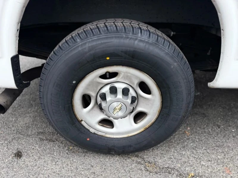 2021 Chevrolet Express - Image 11 of 12