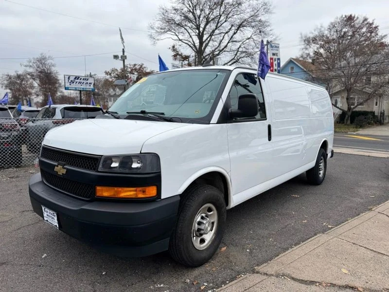 2021 Chevrolet Express - Image 5 of 12