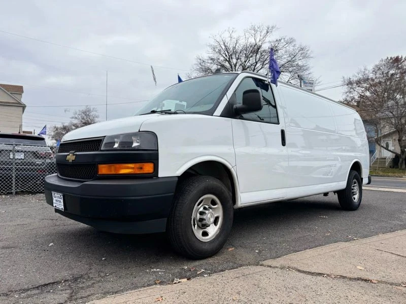 2021 Chevrolet Express - Image 6 of 12