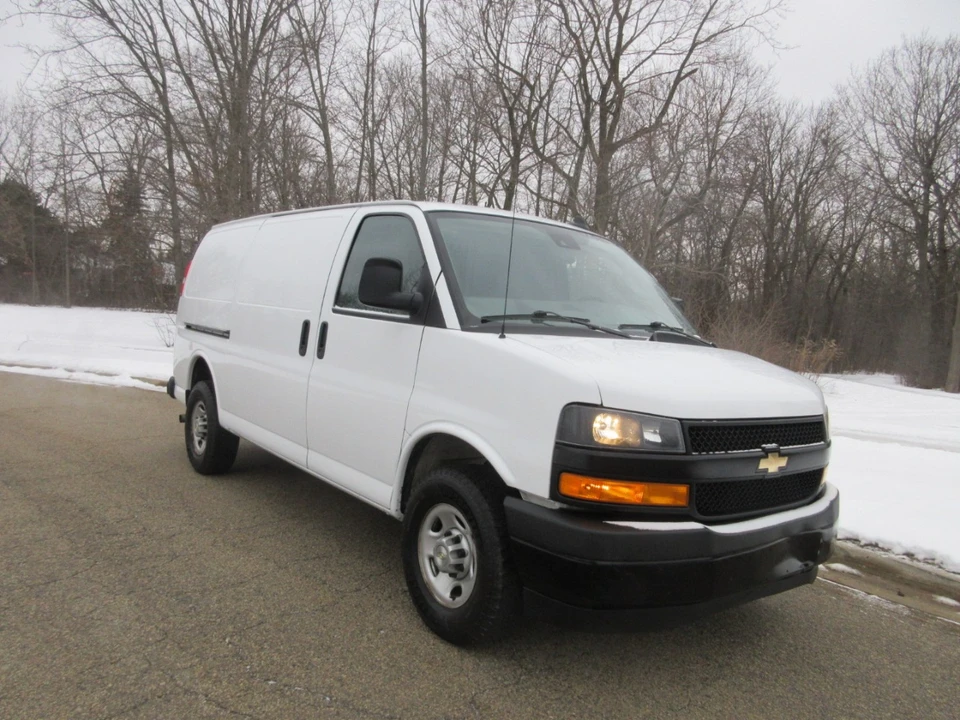 2021 Chevrolet Express - Image 3 of 21