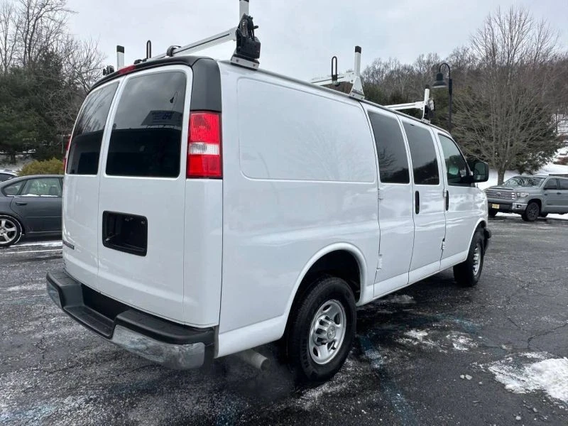 2021 Chevrolet Express - Image 7 of 12