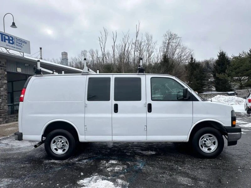 2021 Chevrolet Express - Image 8 of 12