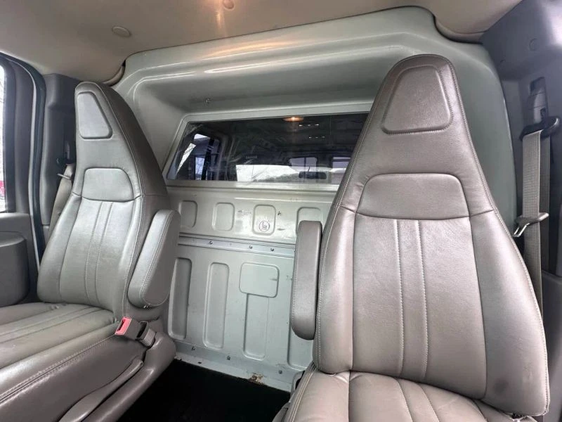 2021 Chevrolet Express - Image 11 of 12