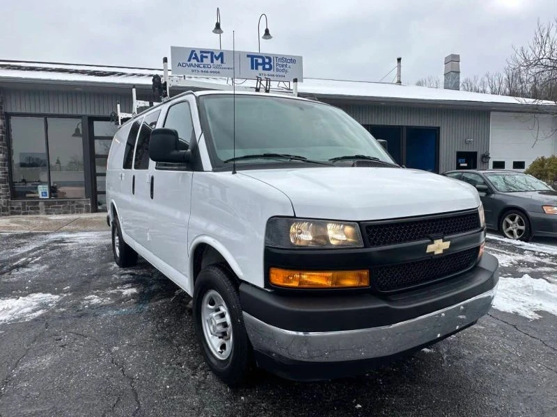2021 Chevrolet Express - Image 9 of 12