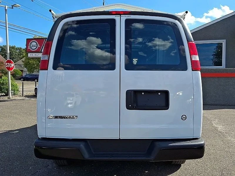 2021 Chevrolet Express - Image 6 of 12