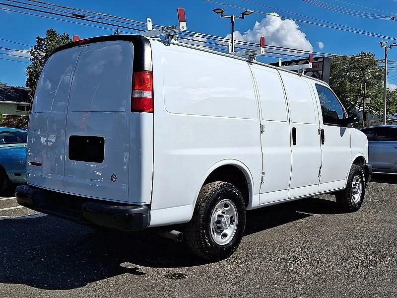2021 Chevrolet Express - Image 7 of 12