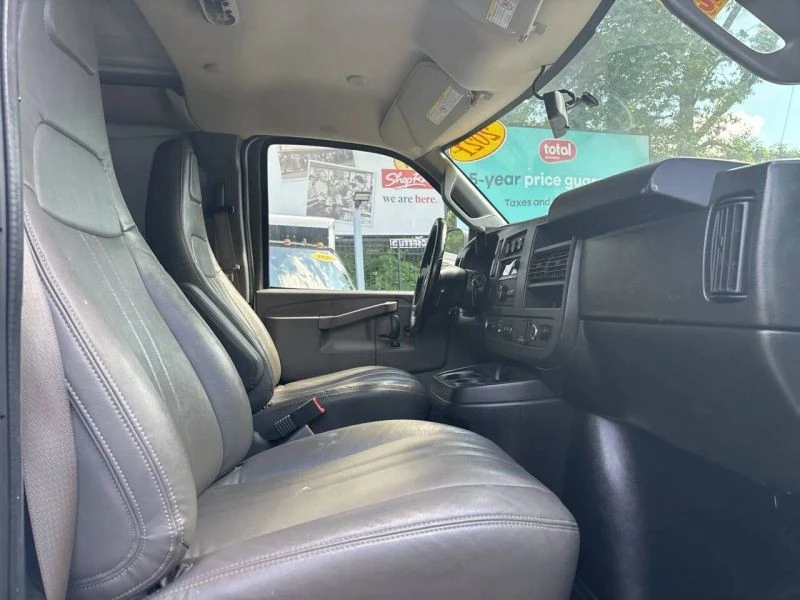 2021 Chevrolet Express - Image 8 of 12