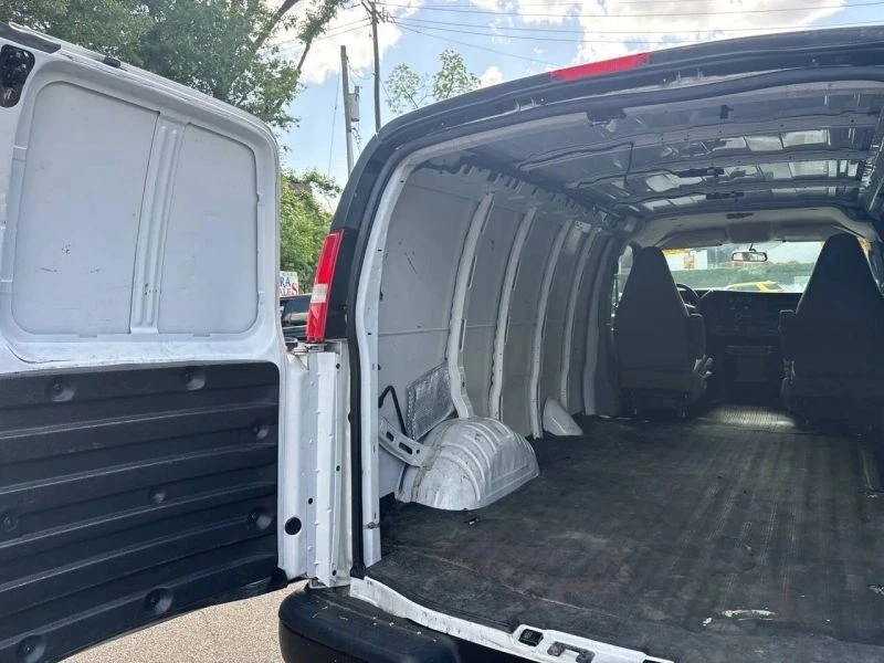 2021 Chevrolet Express - Image 12 of 12