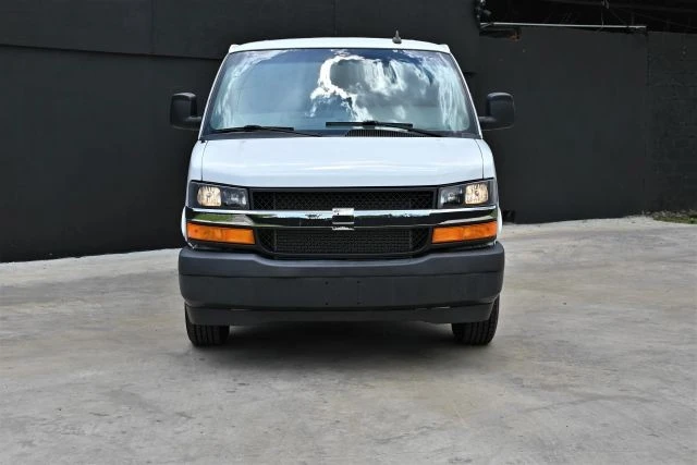 2021 Chevrolet Express - Image 2 of 18