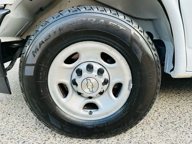 2021 Chevrolet Express - Image 13 of 21
