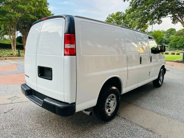 2021 Chevrolet Express - Image 7 of 21