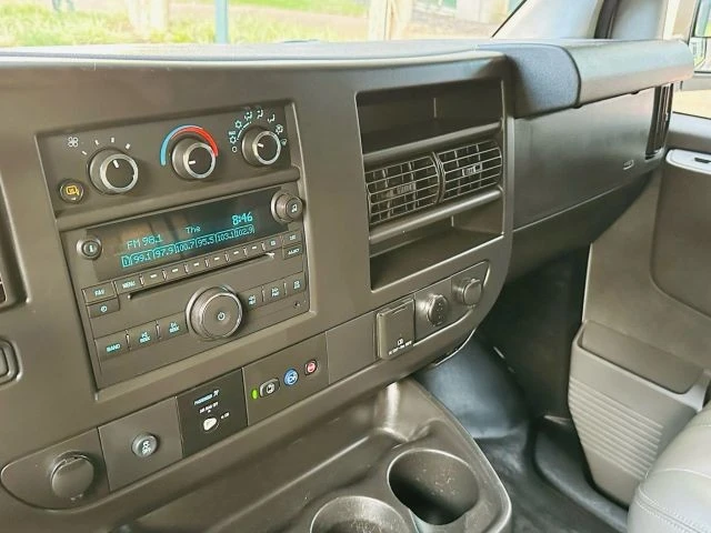 2021 Chevrolet Express - Image 18 of 21