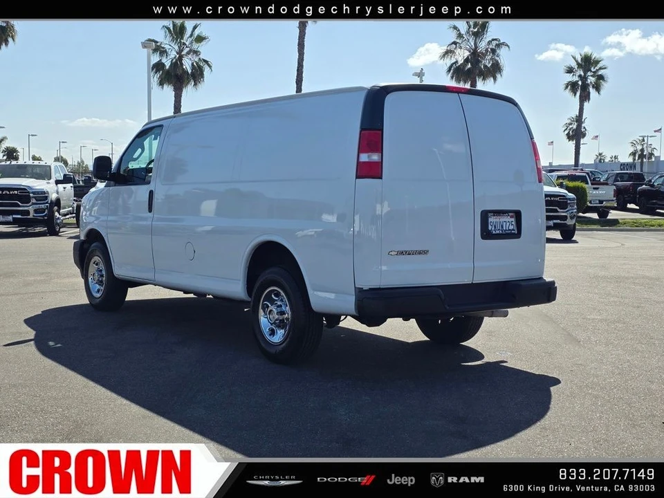 2021 Chevrolet Express - Image 5 of 21