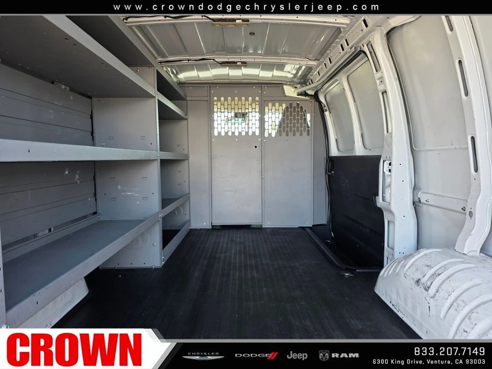 2021 Chevrolet Express - Image 17 of 21