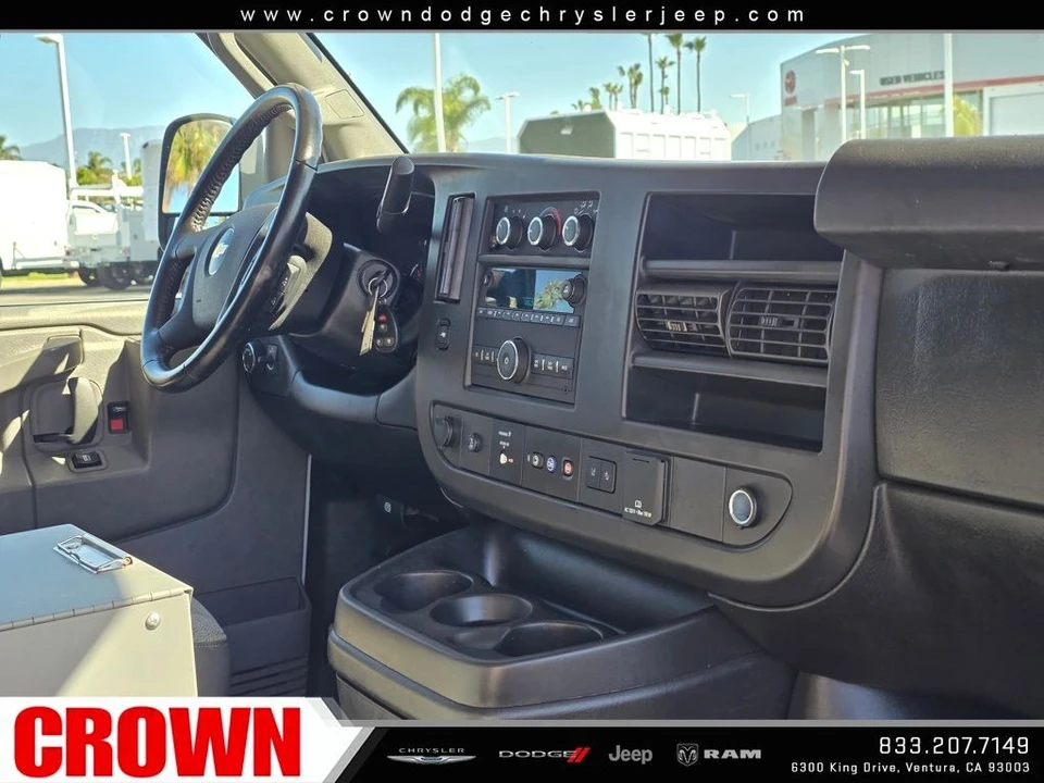 2021 Chevrolet Express - Image 11 of 21
