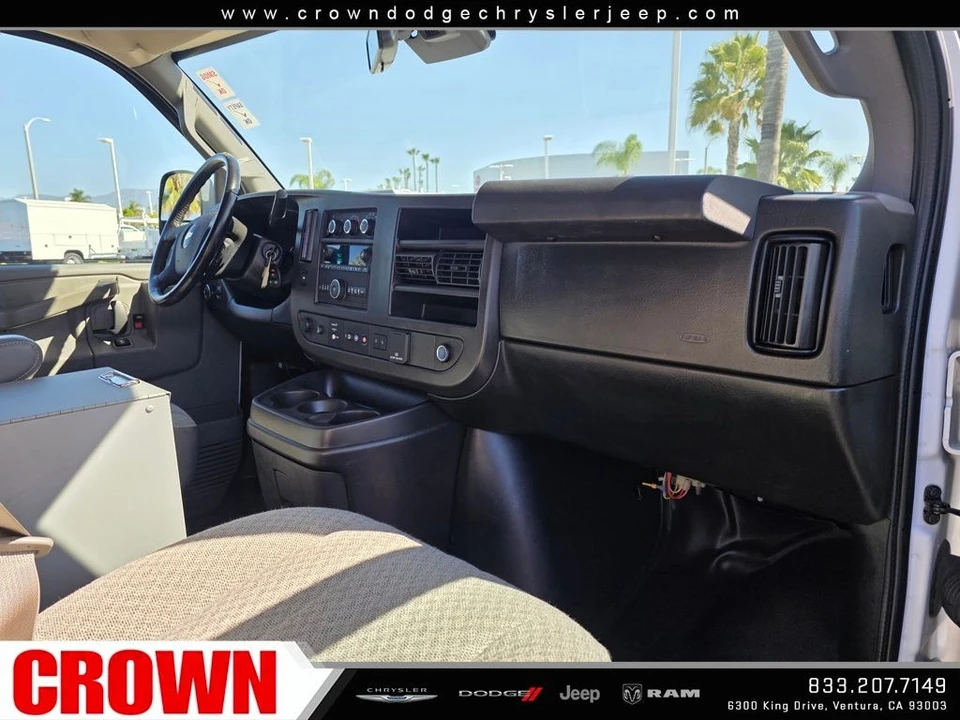 2021 Chevrolet Express - Image 12 of 21