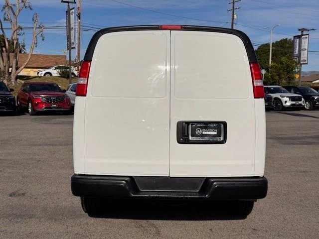 2021 Chevrolet Express - Image 11 of 21