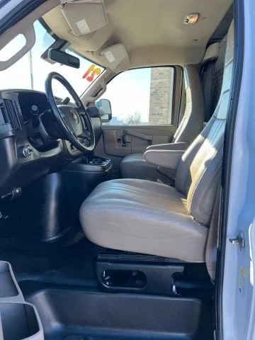 2021 Chevrolet Express - Image 20 of 21