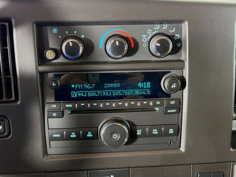 2021 Chevrolet Express - Image 16 of 21