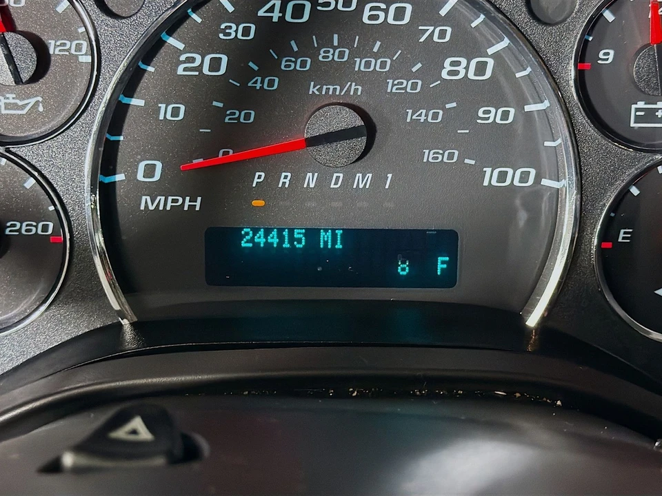 2021 Chevrolet Express - Image 15 of 21
