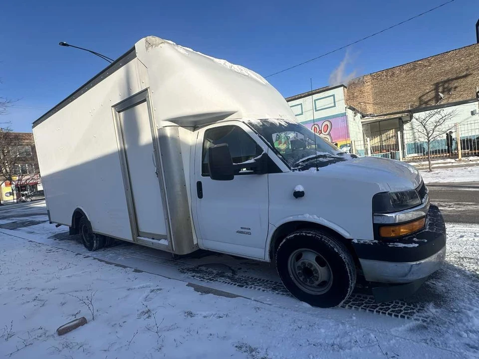 2021 Chevrolet Express - Image 12 of 21