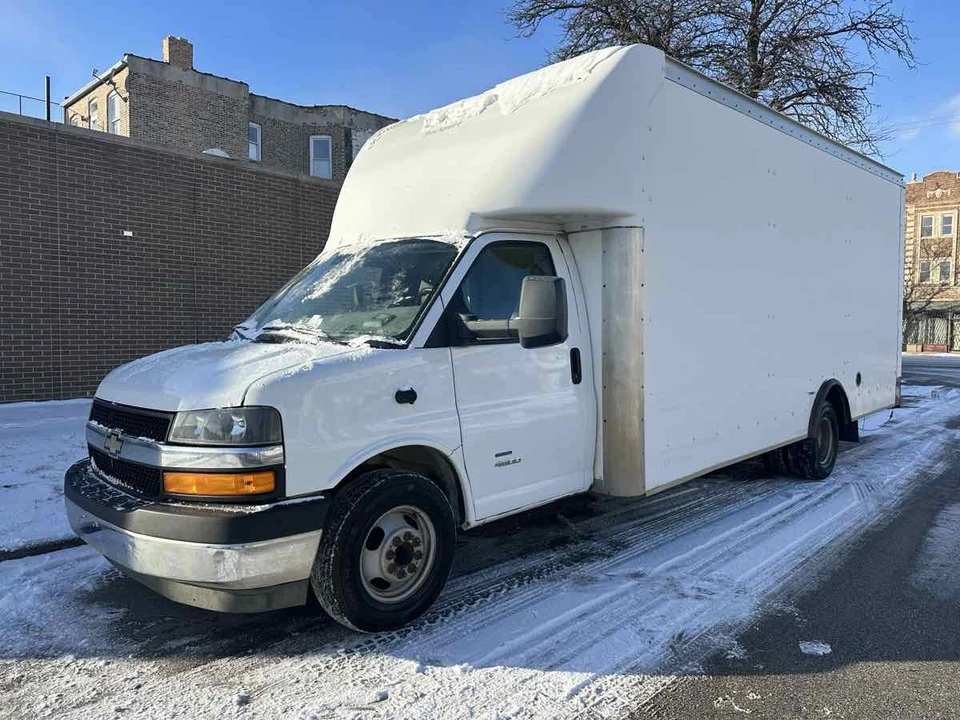 2021 Chevrolet Express - Image 2 of 21