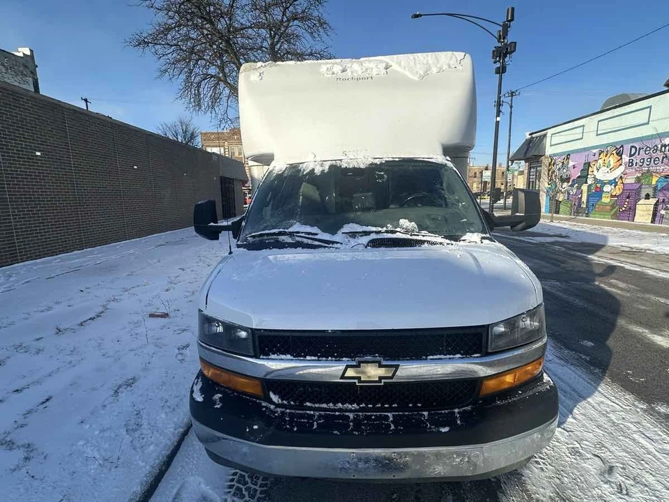 2021 Chevrolet Express - Image 13 of 21
