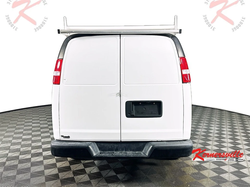 2021 Chevrolet Express - Image 6 of 21