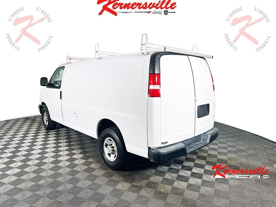 2021 Chevrolet Express - Image 5 of 21