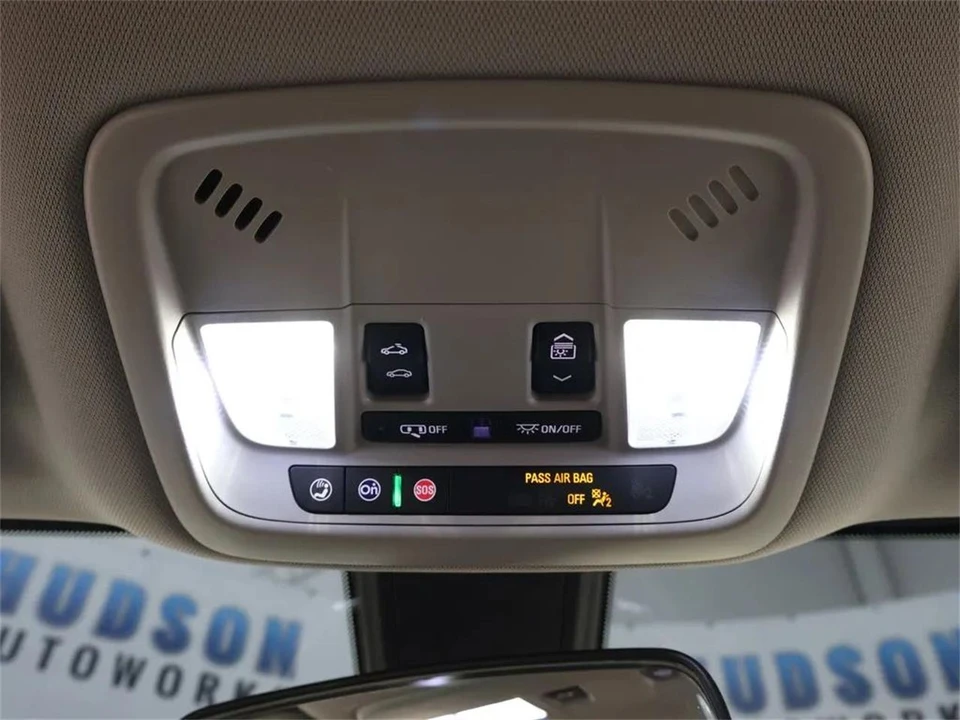 2021 Chevrolet Malibu - Image 24 of 31