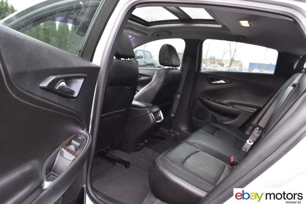 2021 Chevrolet Malibu - Image 13 of 24