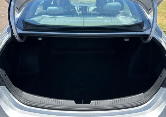 2021 Chevrolet Malibu - Image 12 of 12