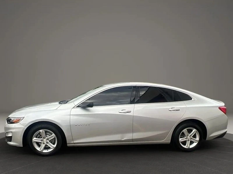 2021 Chevrolet Malibu - Image 8 of 12